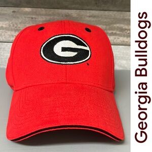 Georgia Bulldogs Ball Cap / Hat -‎ Never Worn